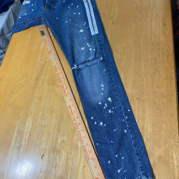 FOREVER 21 Mens Jeans 30x29 Blue Denim Distressed Pants Zipper Pockets Slim Fit - Picture 10 of 10